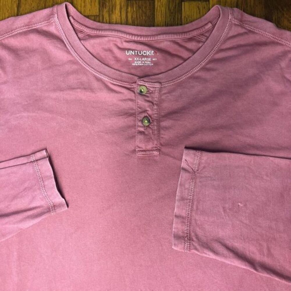 Untuckit Henley Shirt Men's XXL Long Sleeve Crewneck Tee Mauve 1/4 Button Peru